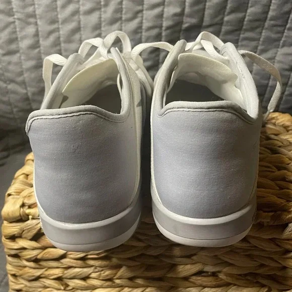 Nike Free Run TR 6 Womens Running Sneakers size 7 White/Grey - Picture 5 of 10